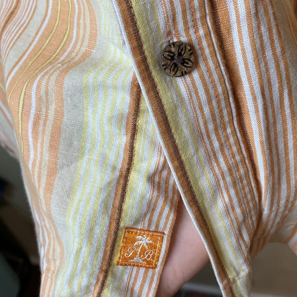 Tommy Bahama Linen Button Down Shirt - Picture 4 of 5